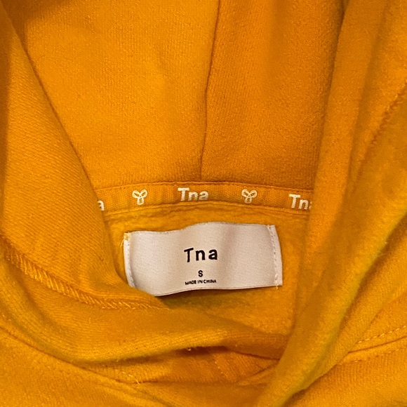TNA Aritzia Cropped Yellow Hoodie - Picture 3 of 3